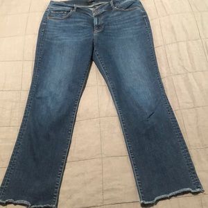 Ann Taylor crop modern fit jeans 10